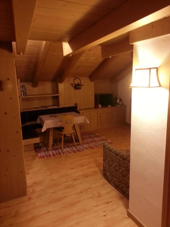 Post Hotel Моена Стая снимка